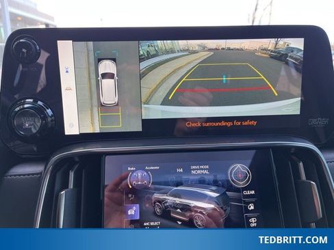 Used 2024 Lexus LX 600 F Sport image 36