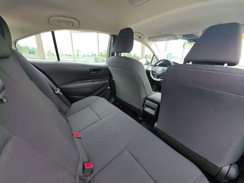 Used 2023 Toyota Corolla LE AWD/4WD image 15