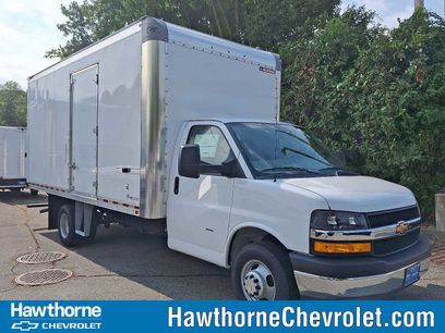 New 2024 Chevrolet Express 3500 w/ Power Convenience Package
