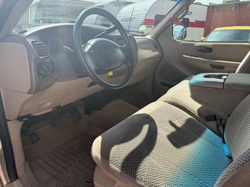 Used 1999 Ford F150 XLT image 14