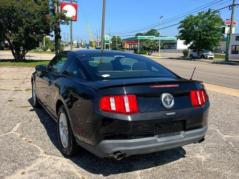 Used 2011 Ford Mustang Coupe w/ 101A Rapid Spec Order Code RWD image 5