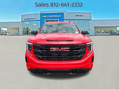 New 2026 GMC Sierra 1500 Pro w/ Graphite Edition