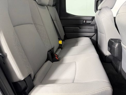 Used 2025 Toyota Tacoma SR5 AWD/4WD image 24