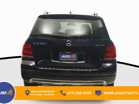 Used 2014 Mercedes-Benz GLK 250 BlueTEC 4MATIC image 12