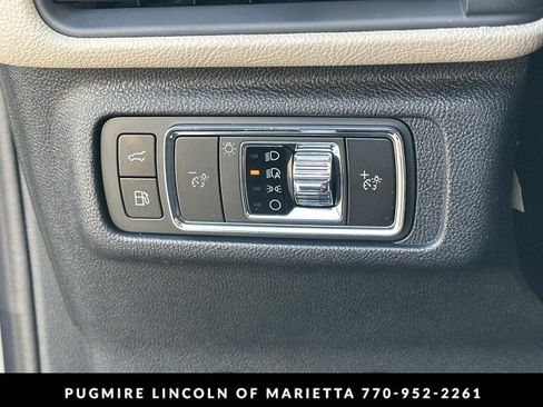 New 2026 Lincoln Corsair Grand Touring w/ Rear Removable Package Tray image 34