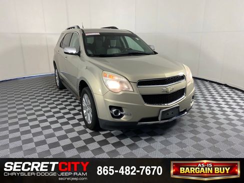 Used 2010 Chevrolet Equinox LT w/ Chrome Appearance Package AWD/4WD image 1
