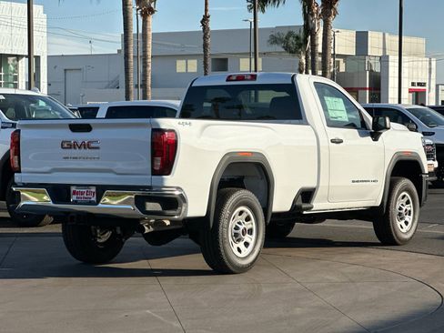 New 2025 GMC Sierra 2500 Pro w/ Convenience Package AWD/4WD image 4