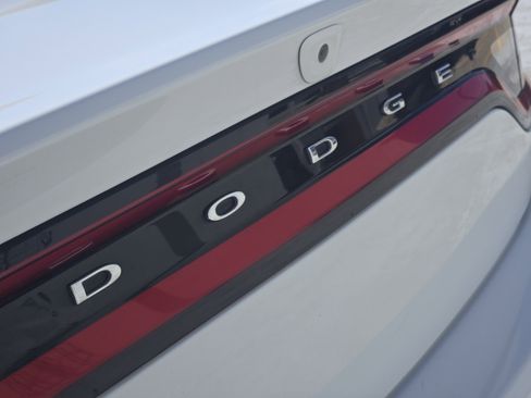 Used 2022 Dodge Charger SXT w/ Leather Interior Group image 12