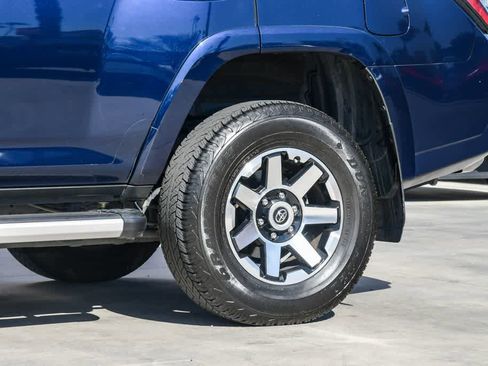 Used 2023 Toyota 4Runner TRD Off-Road image 11