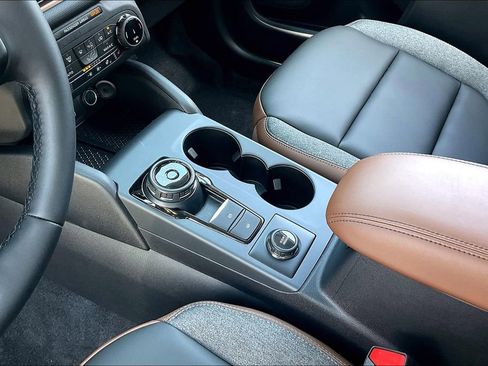 Used 2024 Ford Bronco Sport Outer Banks AWD/4WD image 7