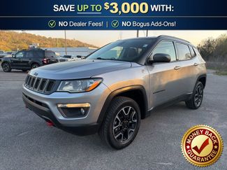 Used 2019 Jeep Compass Trailhawk video 1