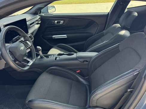 Used 2024 Ford Mustang Coupe RWD image 12