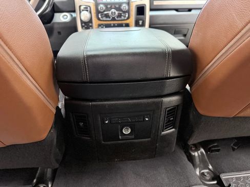 Used 2018 RAM 1500 Laramie Longhorn w/ Convenience Group image 41