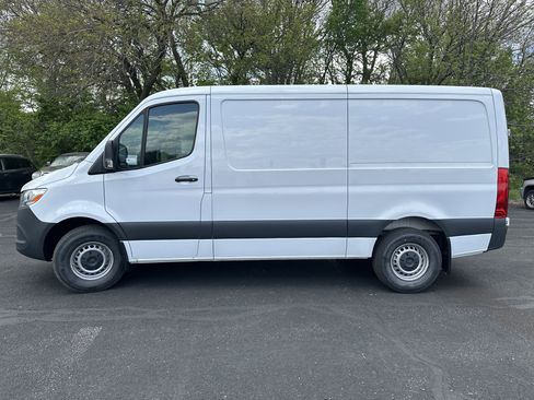 New 2026 Mercedes-Benz Sprinter 2500 image 4
