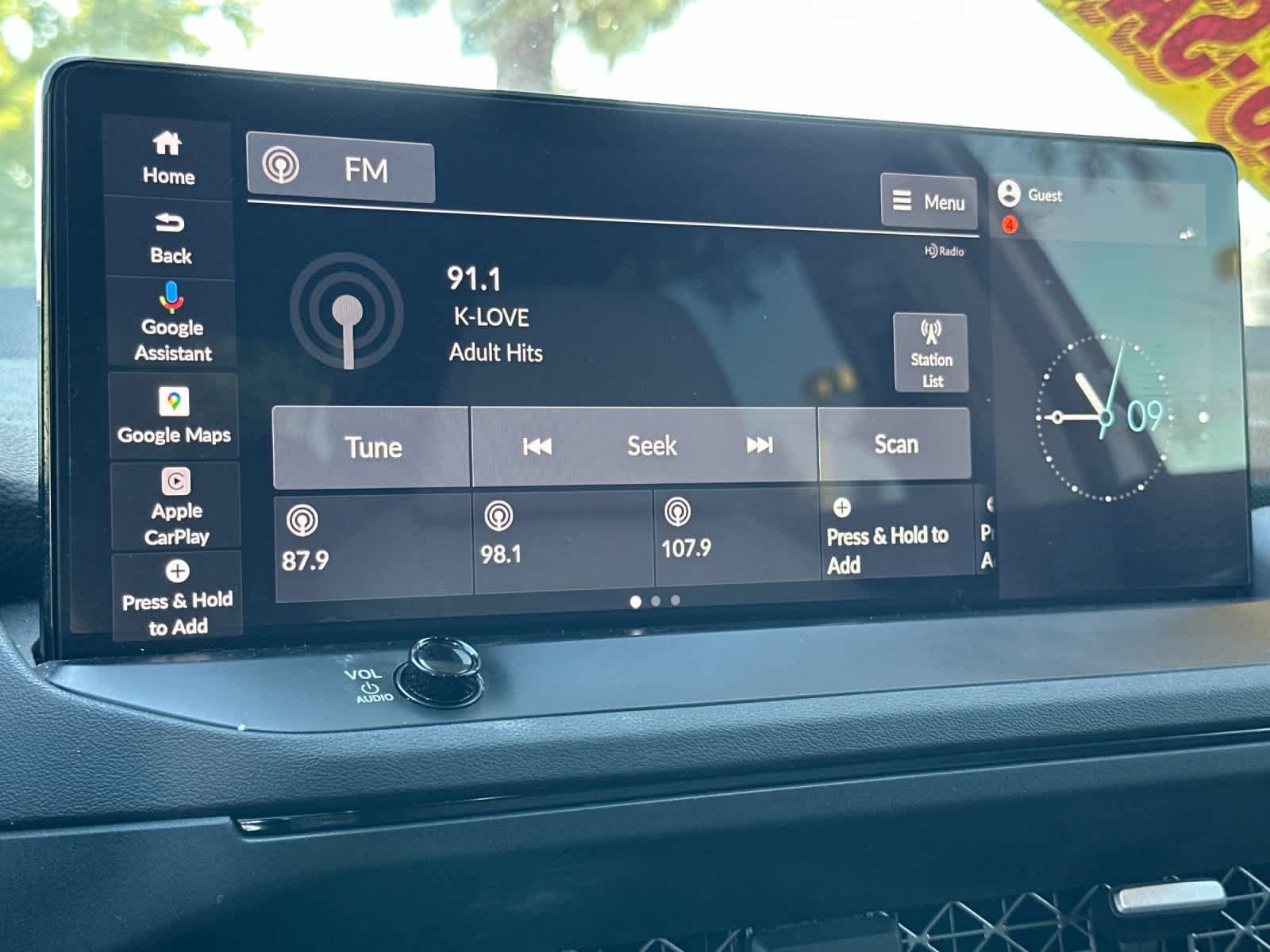 Used 2023 Honda Accord Touring image 18