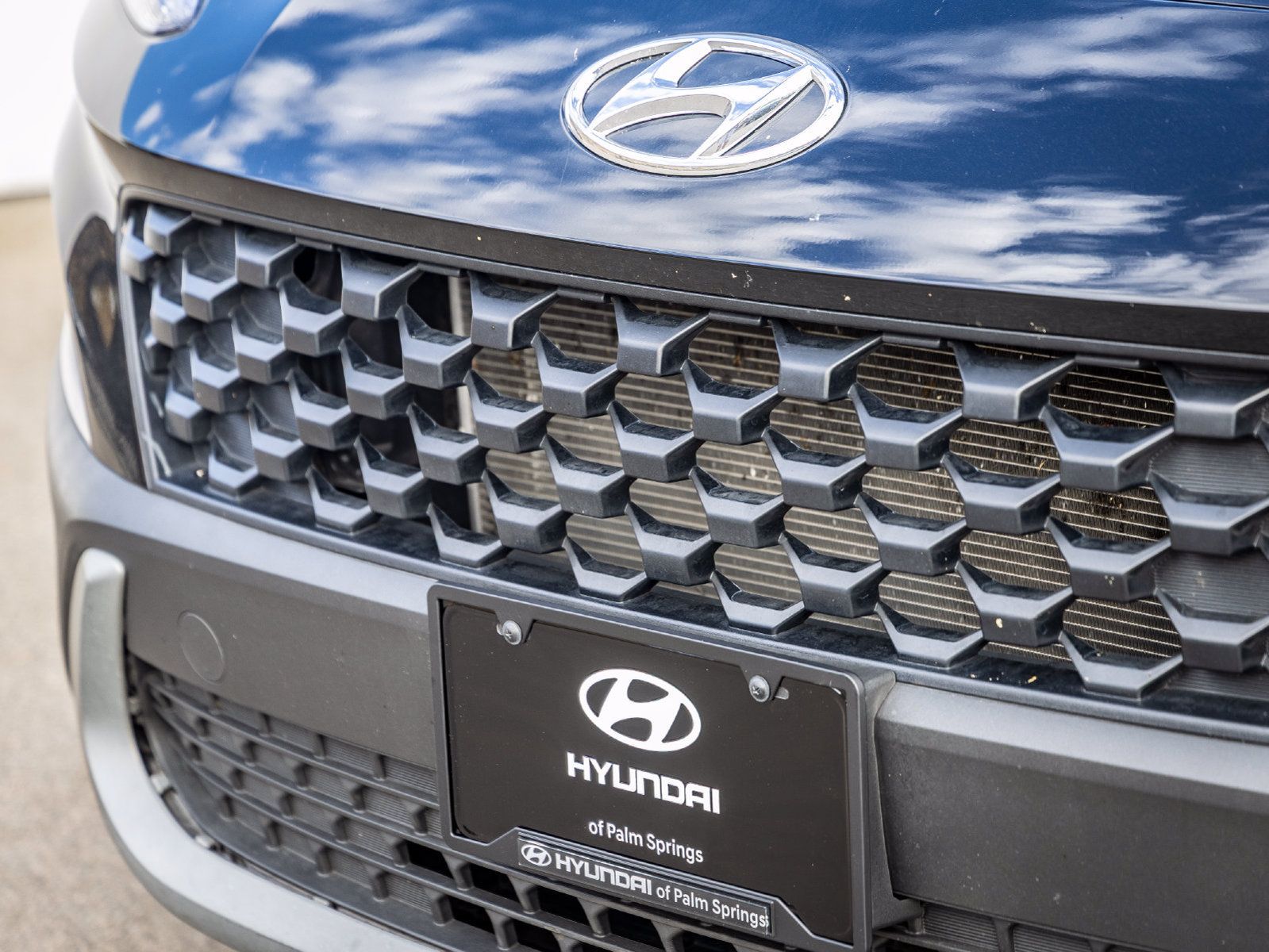 Used 2023 Hyundai Kona SEL AWD/4WD image 3