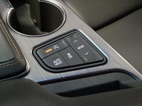 Certified 2025 Cadillac CT4 Sport image 22