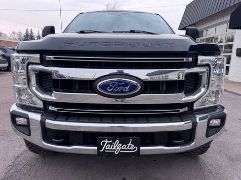 Used 2021 Ford F250 XLT image 3