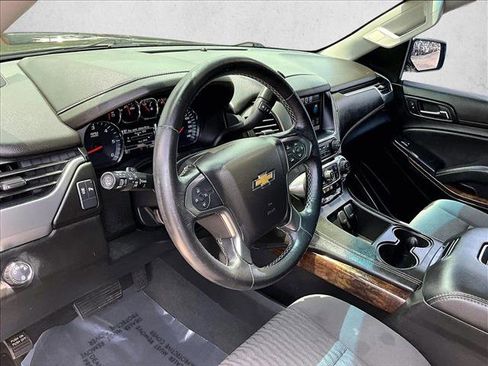Used 2019 Chevrolet Tahoe LS RWD image 14