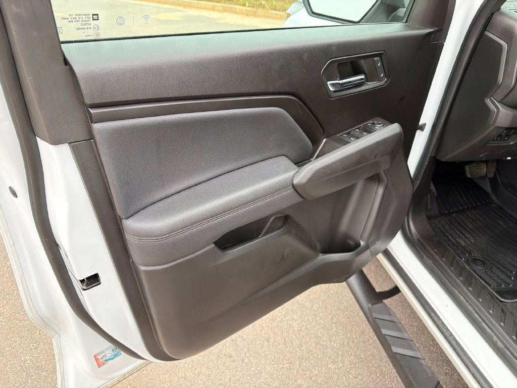 Used 2024 Chevrolet Colorado LT w/ LT Convenience Package II RWD image 10