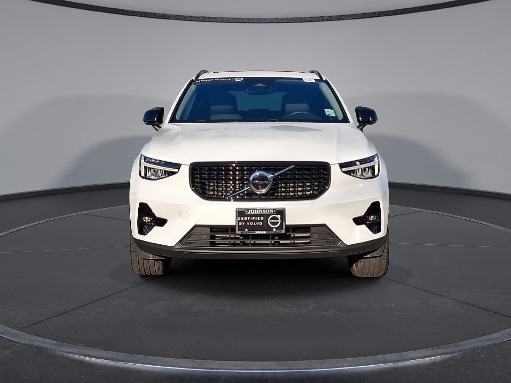 Certified 2024 Volvo XC40 B5 Plus w/ Protection Package Premier AWD/4WD image 35