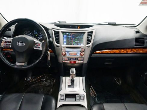 Used 2012 Subaru Outback 3.6R Limited image 9