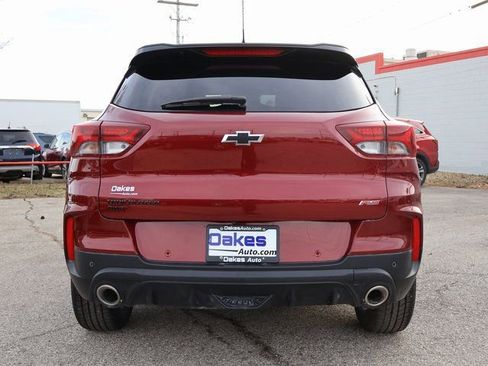 Used 2023 Chevrolet TrailBlazer RS w/ Sun and Liftgate Package image 6