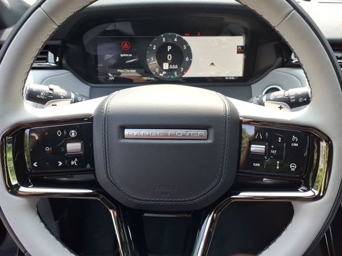 Certified 2026 Land Rover Range Rover Velar S AWD/4WD image 11