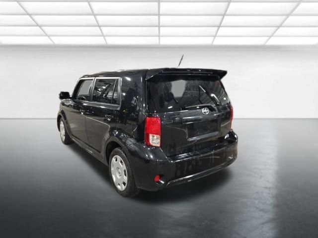 Used 2014 Scion xB FWD image 6