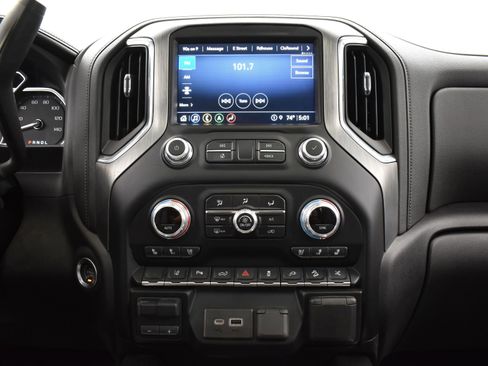 Used 2023 GMC Sierra 2500 Denali w/ Denali Ultimate Package image 16