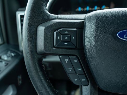 Used 2020 Ford F150 XLT w/ Equipment Group 302A Luxury image 15