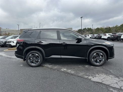 New 2026 Nissan Rogue SV image 9