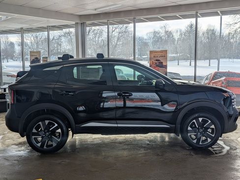 New 2026 Nissan Kicks SV w/ Cold Weather Package image 9