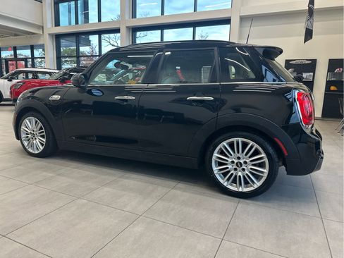 Used 2016 MINI Cooper S w/ Premium Package image 4