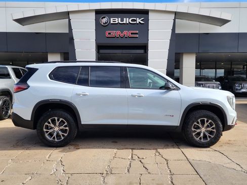 New 2026 GMC Acadia AT4 w/ Luxury Package image 3