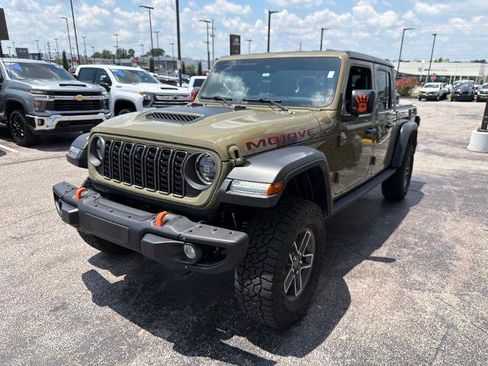 Used 2025 Jeep Gladiator Mojave w/ Steel Bumper Group AWD/4WD image 2