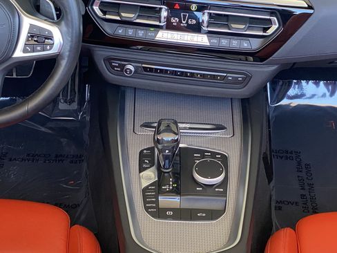 Used 2020 BMW Z4 M40i RWD image 8