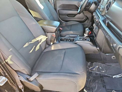 Used 2021 Jeep Wrangler Unlimited Sport image 20