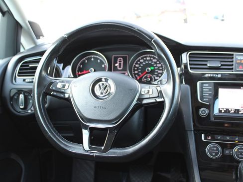 Used 2015 Volkswagen Golf SEL image 13