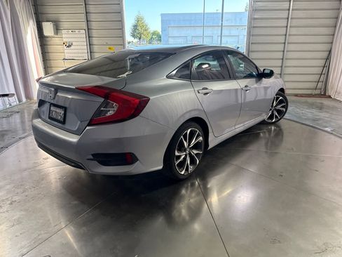Used 2019 Honda Civic LX image 5