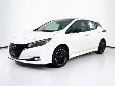 Used 2025 Nissan Leaf SV Plus FWD image 3