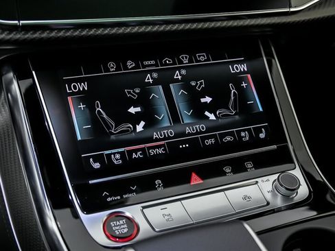 Used 2022 Audi RS Q8 AWD/4WD image 37