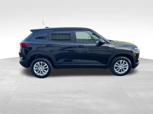 New 2026 Chevrolet TrailBlazer LS w/ LS Convenience Package AWD/4WD image 6