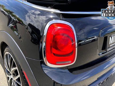 Used 2019 MINI Cooper S w/ Signature Upholstery Package FWD image 27