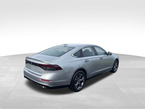 Certified 2024 Honda Accord EX-L image 5