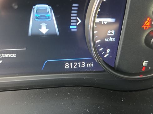 Certified 2021 Buick Enclave Avenir w/ Avenir Technology Package FWD image 26