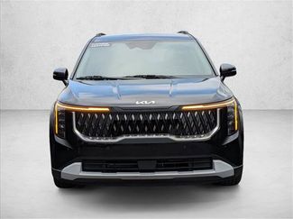 Used 2025 Kia Carnival EX video 2