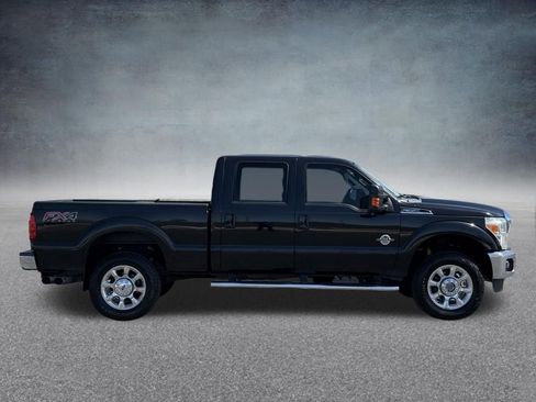 Used 2012 Ford F350 Lariat w/ Lariat Interior Pkg image 2