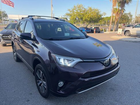 Used 2018 Toyota RAV4 XLE image 1