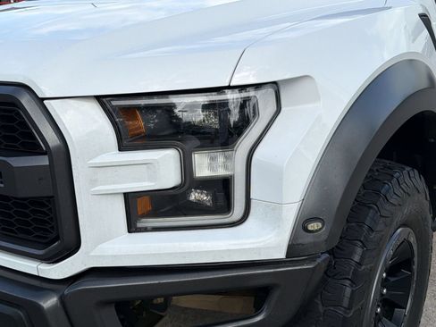 Used 2018 Ford F150 Raptor w/ Equipment Group 802A Luxury AWD/4WD image 11
